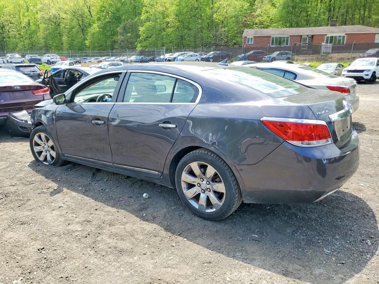 2013 Buick Lacrosse Premium - Фото 2