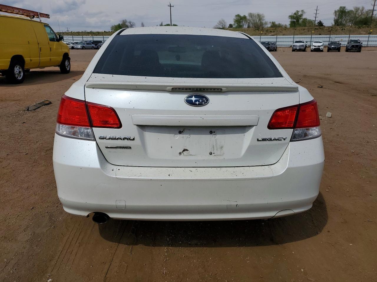 2013 Subaru Legacy 2.5I Premium - Фото 6