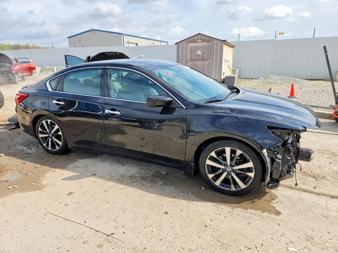 2016 Nissan Altima 2.5 Sr - Фото 4