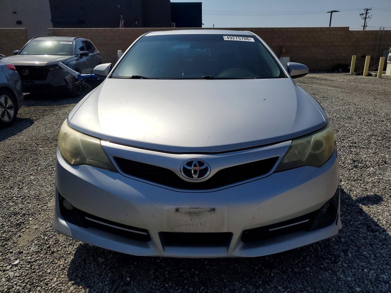 2014 Toyota Camry Se Sport - Image 5