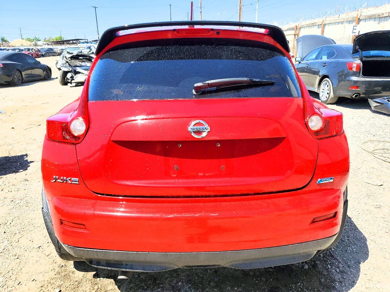 2014 Nissan Juke S - Фото 6