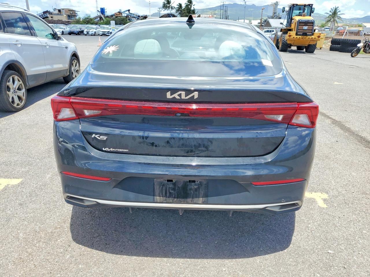 2022 Kia K5 Lxs - Image 6