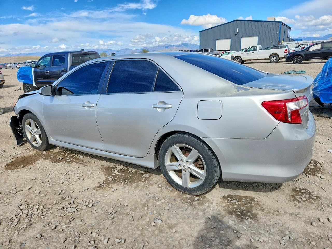 2012 Toyota Camry Se - Фото 2