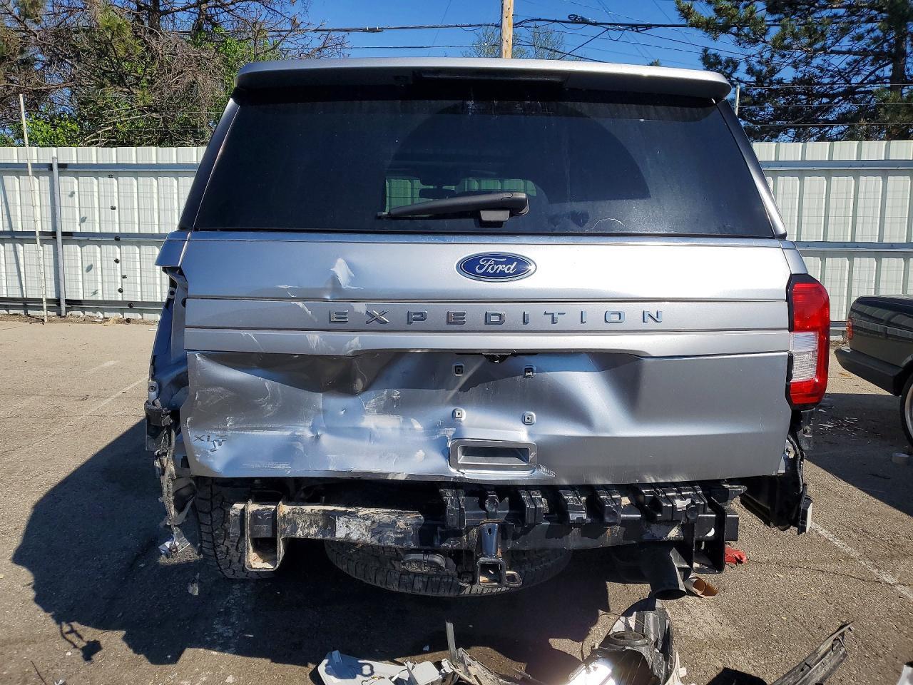 2022 Ford Expedition Xlt - Image 6