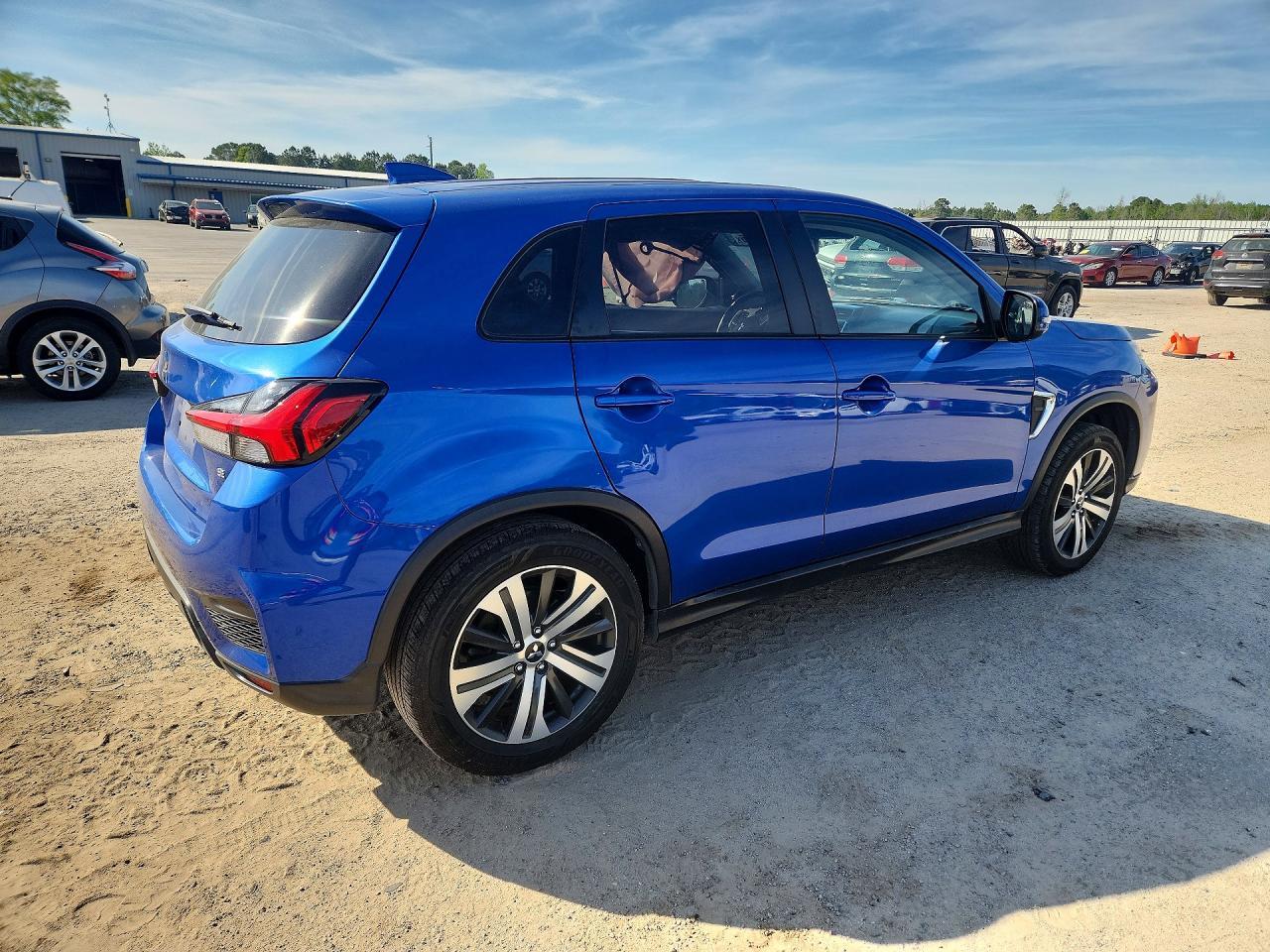 2020 Mitsubishi Outlander Sport Se - Image 3