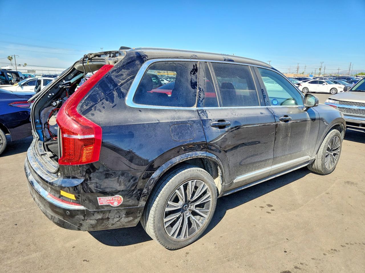 2024 Volvo Xc90 Core - Image 3