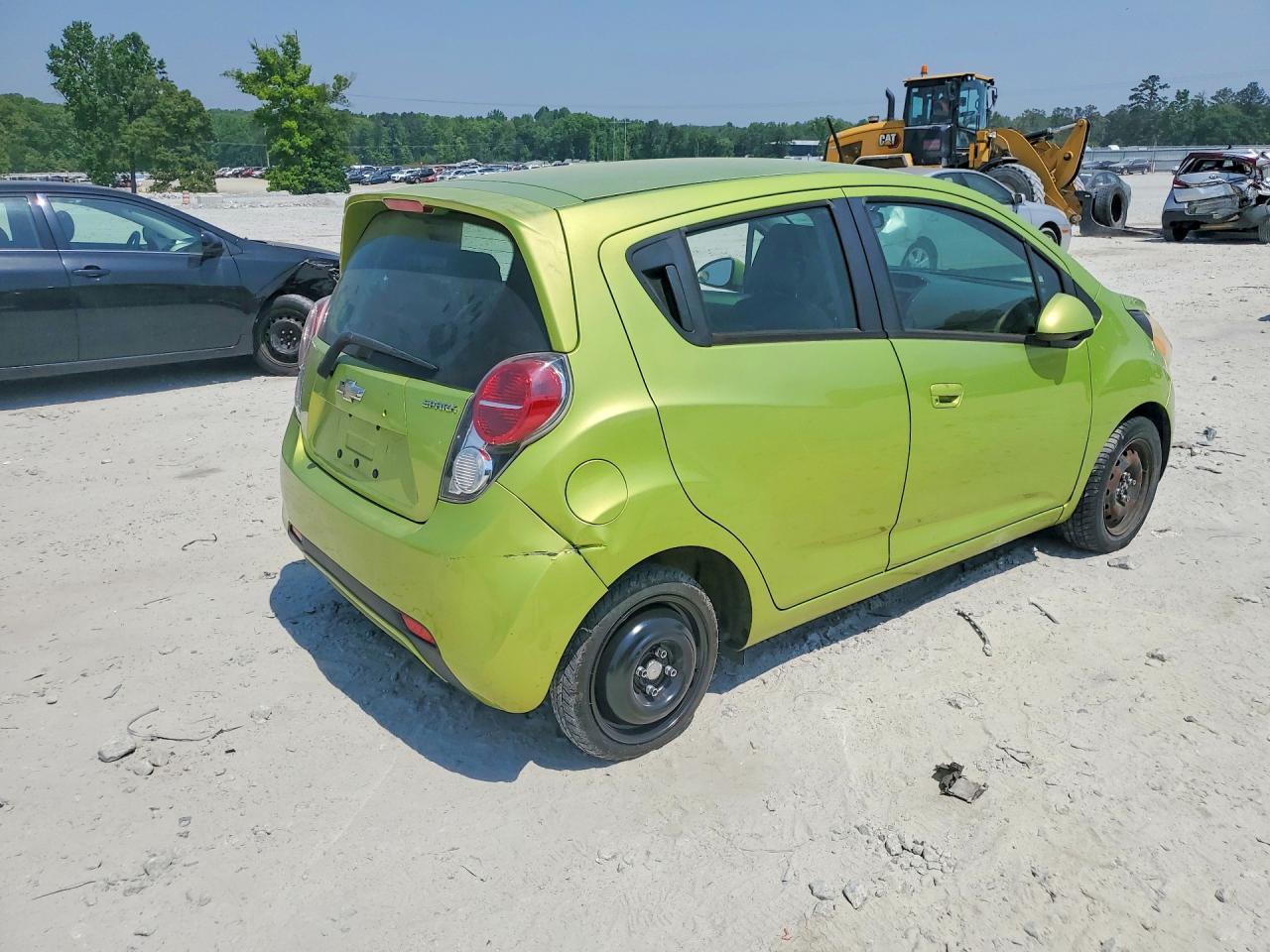 2013 Chevrolet Spark 1Lt - Фото 3