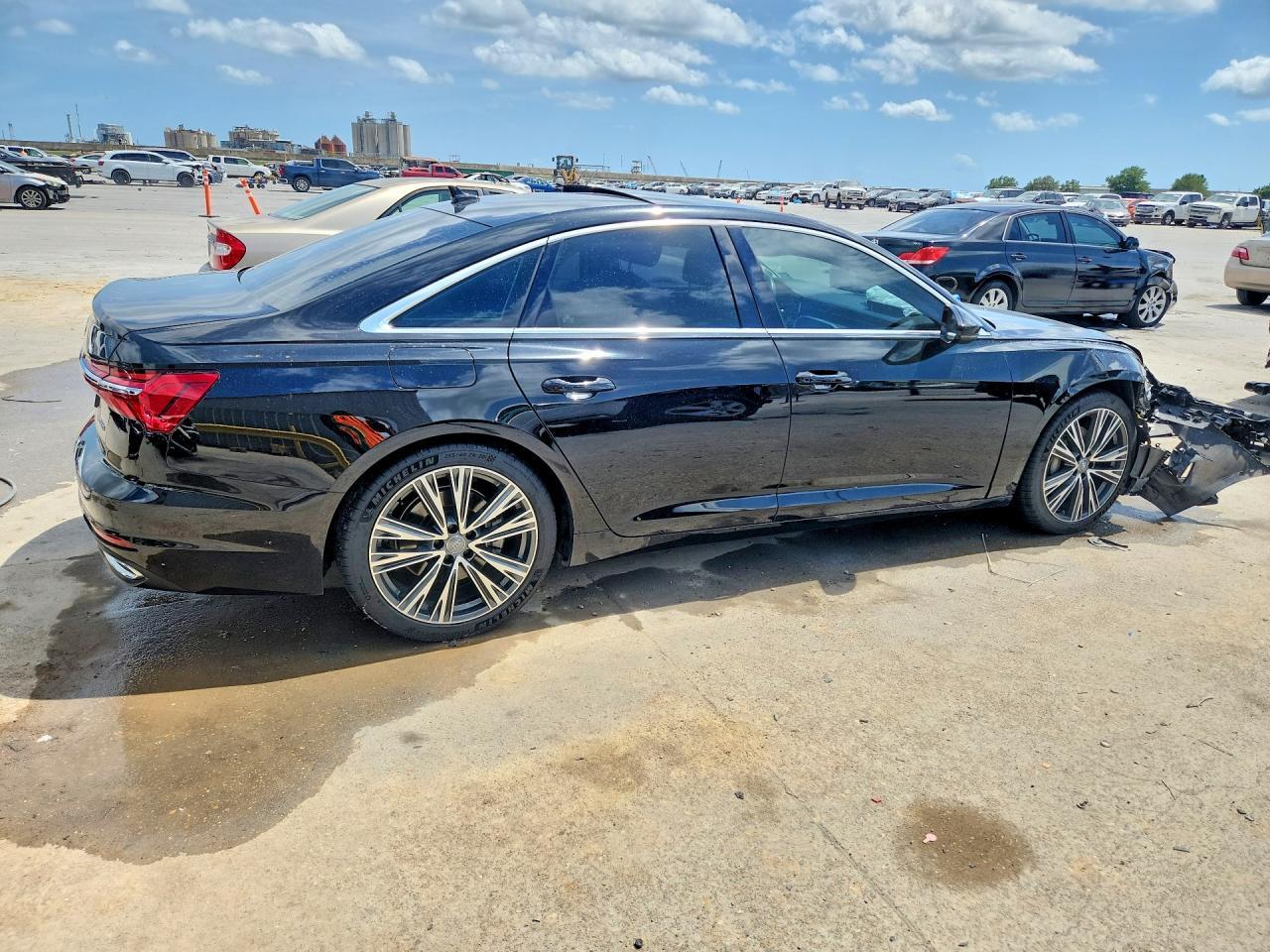 2020 Audi A6 Premium - Фото 3
