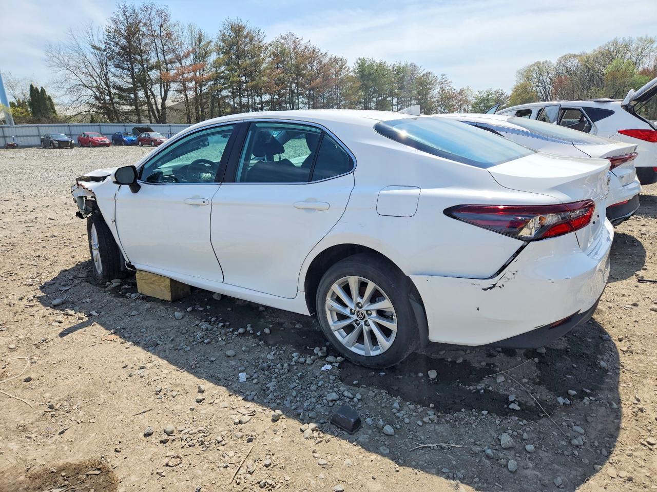 2023 Toyota Camry Le - Image 2