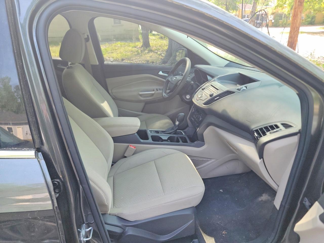 2017 Ford Escape Se - Image 5