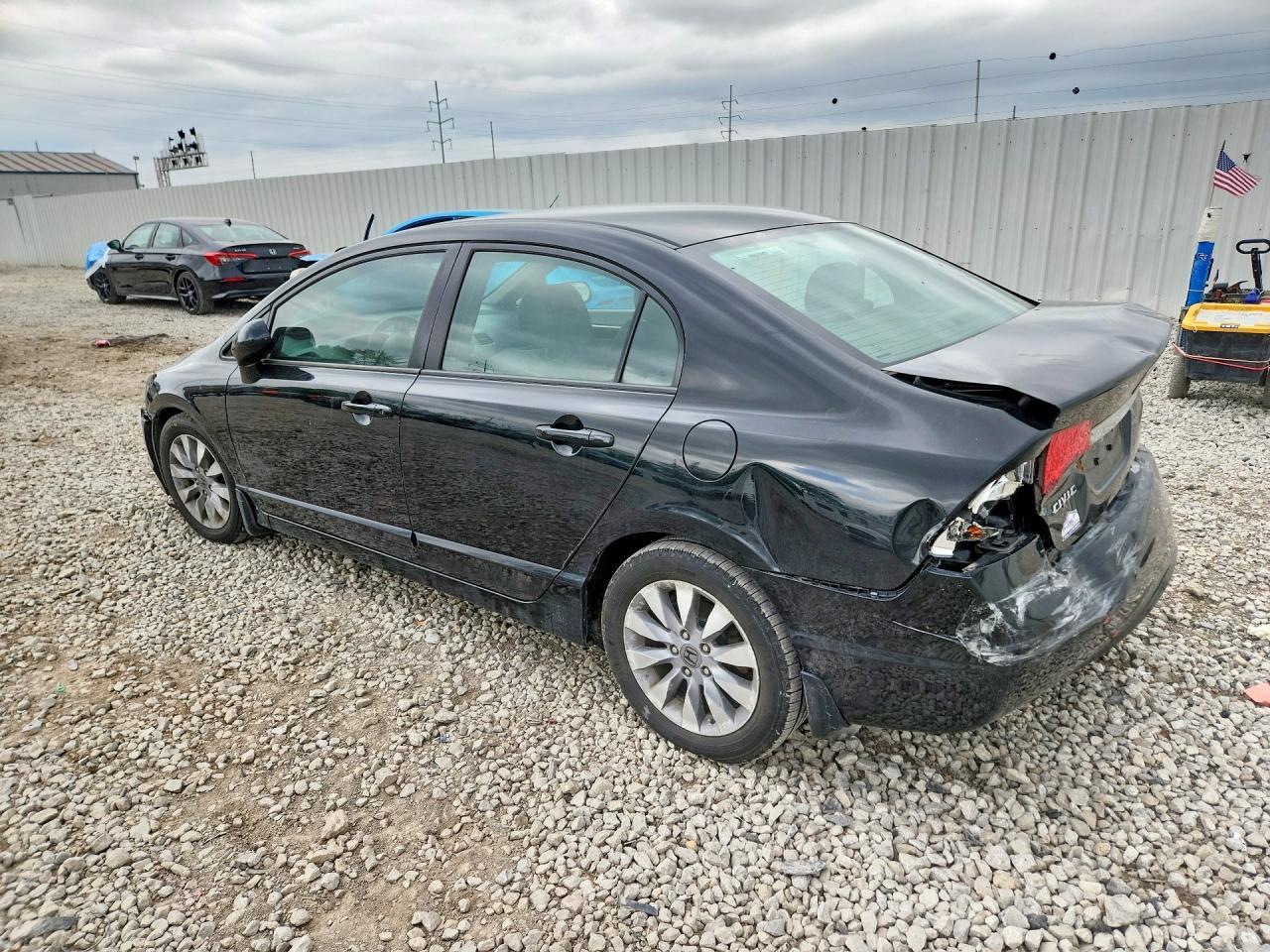 2011 Honda Civic Ex - Image 2