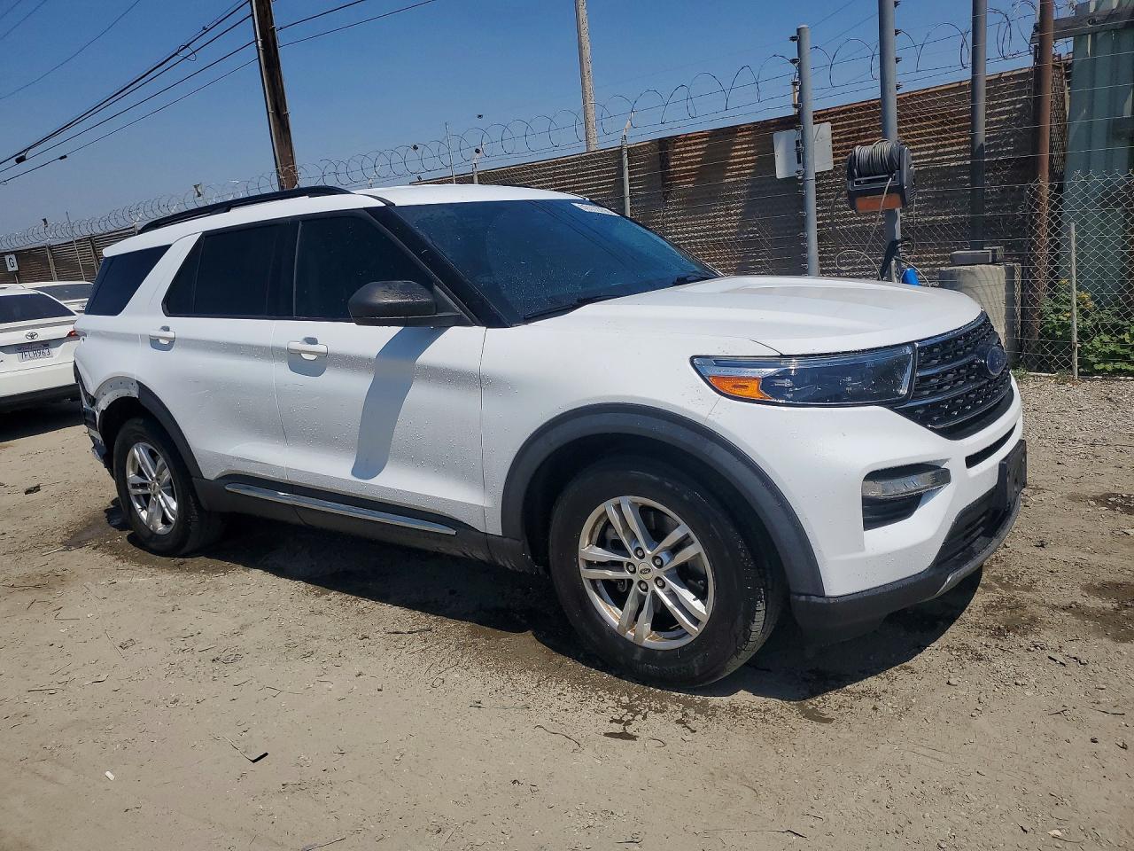 2020 Ford Explorer Xlt - Фото 4
