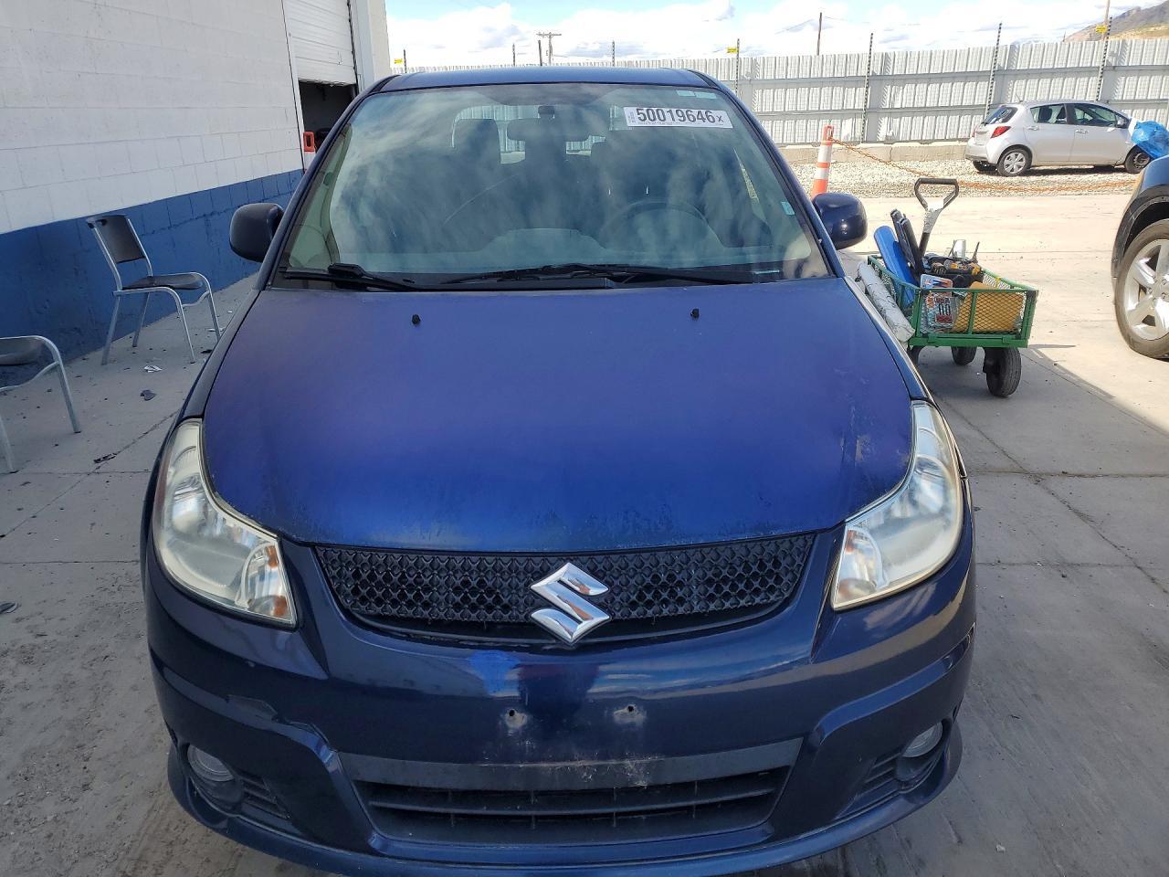 2011 Suzuki Sx4 - Image 5
