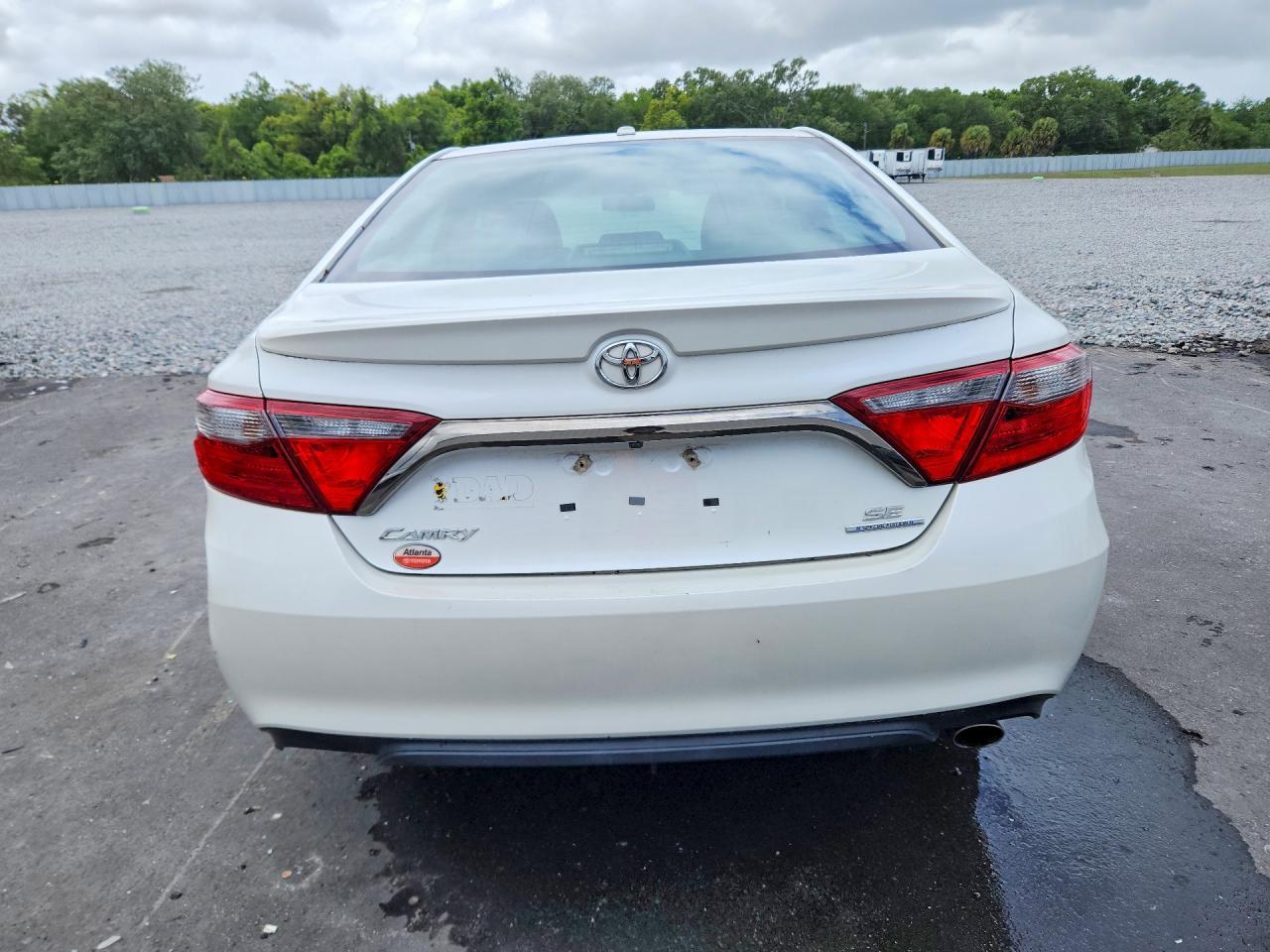 2016 Toyota Camry Special Edition - Image 6