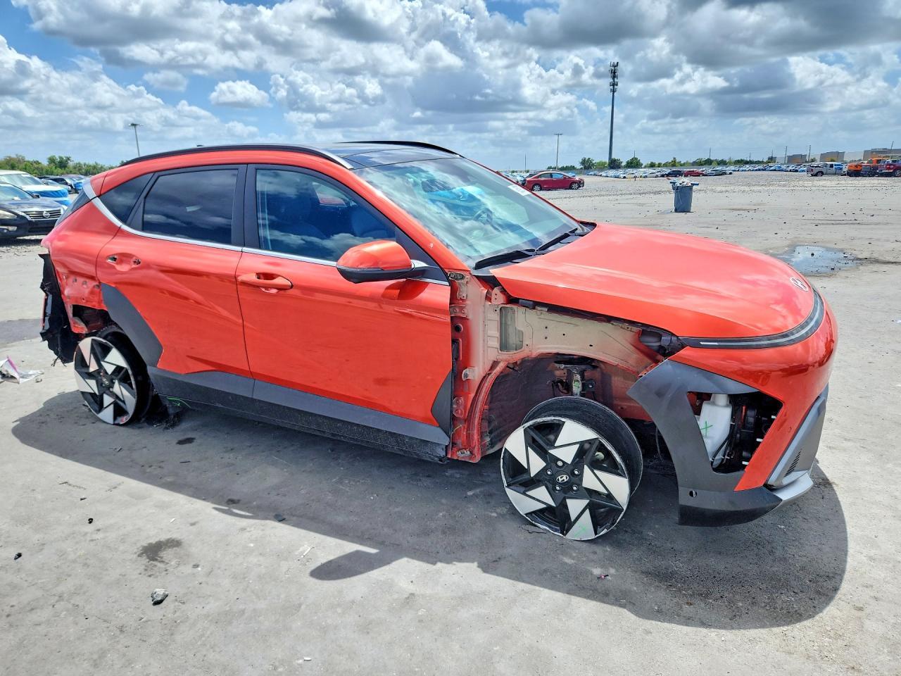 2024 Hyundai Kona Limited - Фото 4