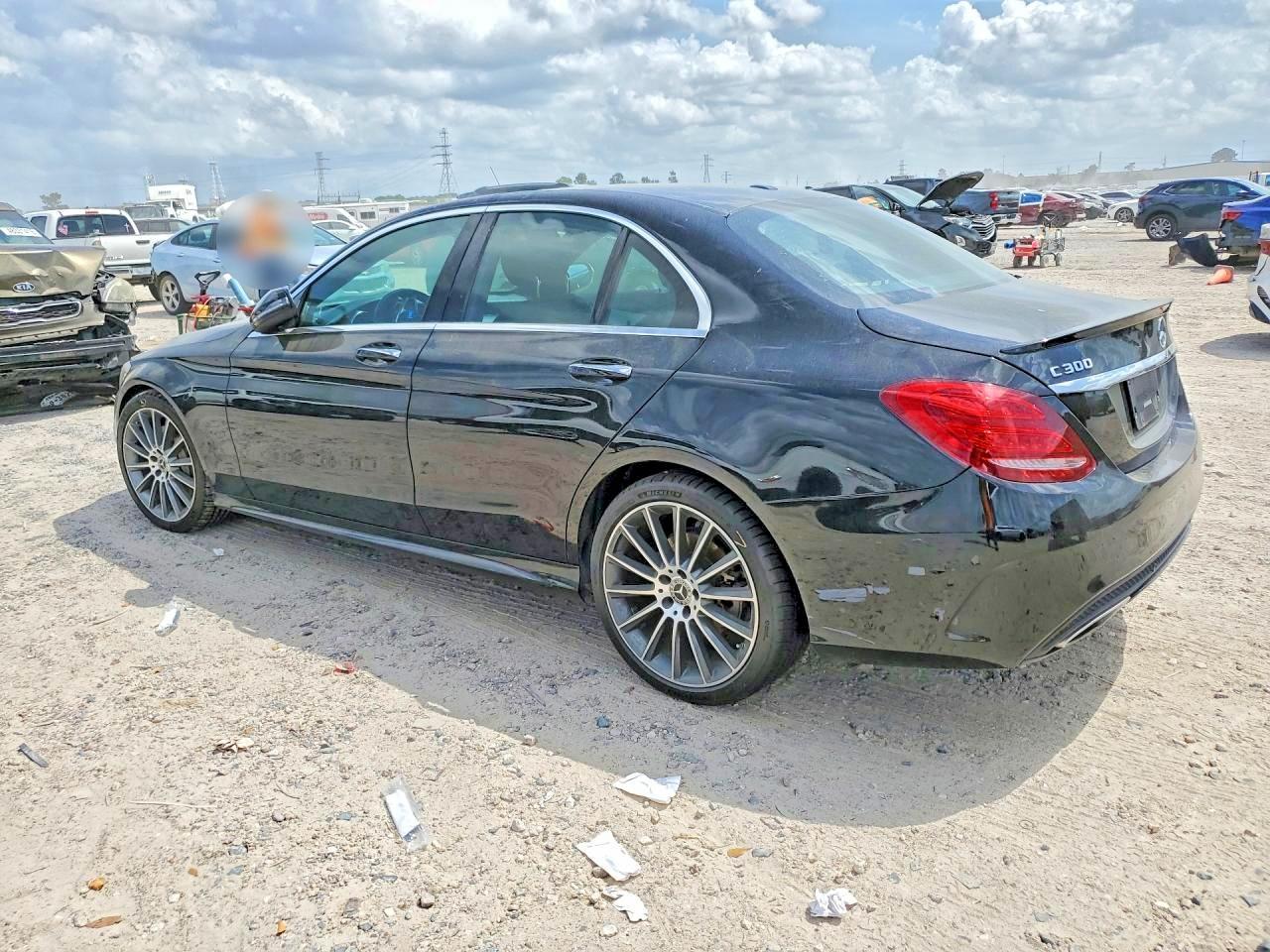 2018 Mercedes-Benz C 300 - Фото 2
