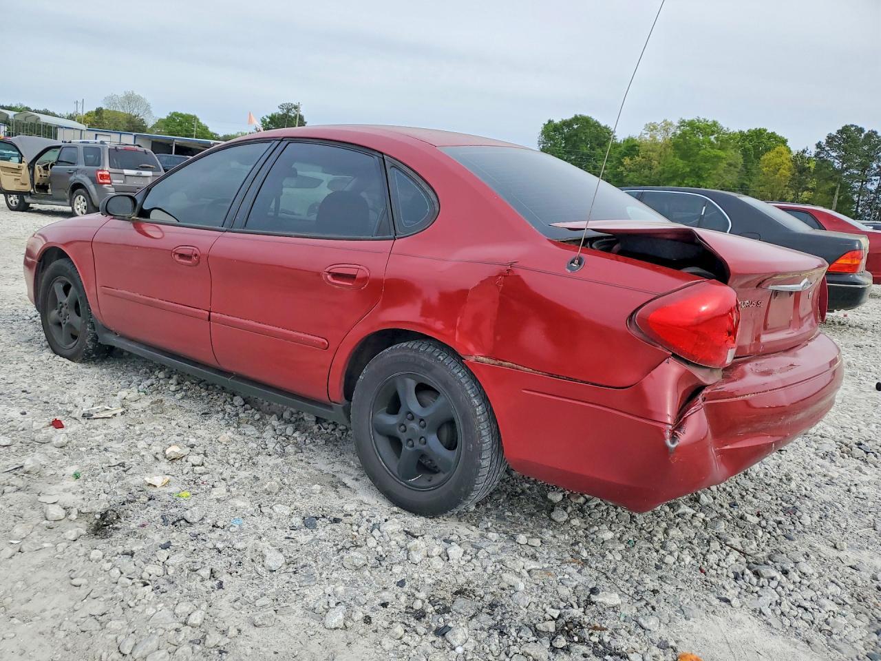 2001 Ford Taurus Se - Image 2