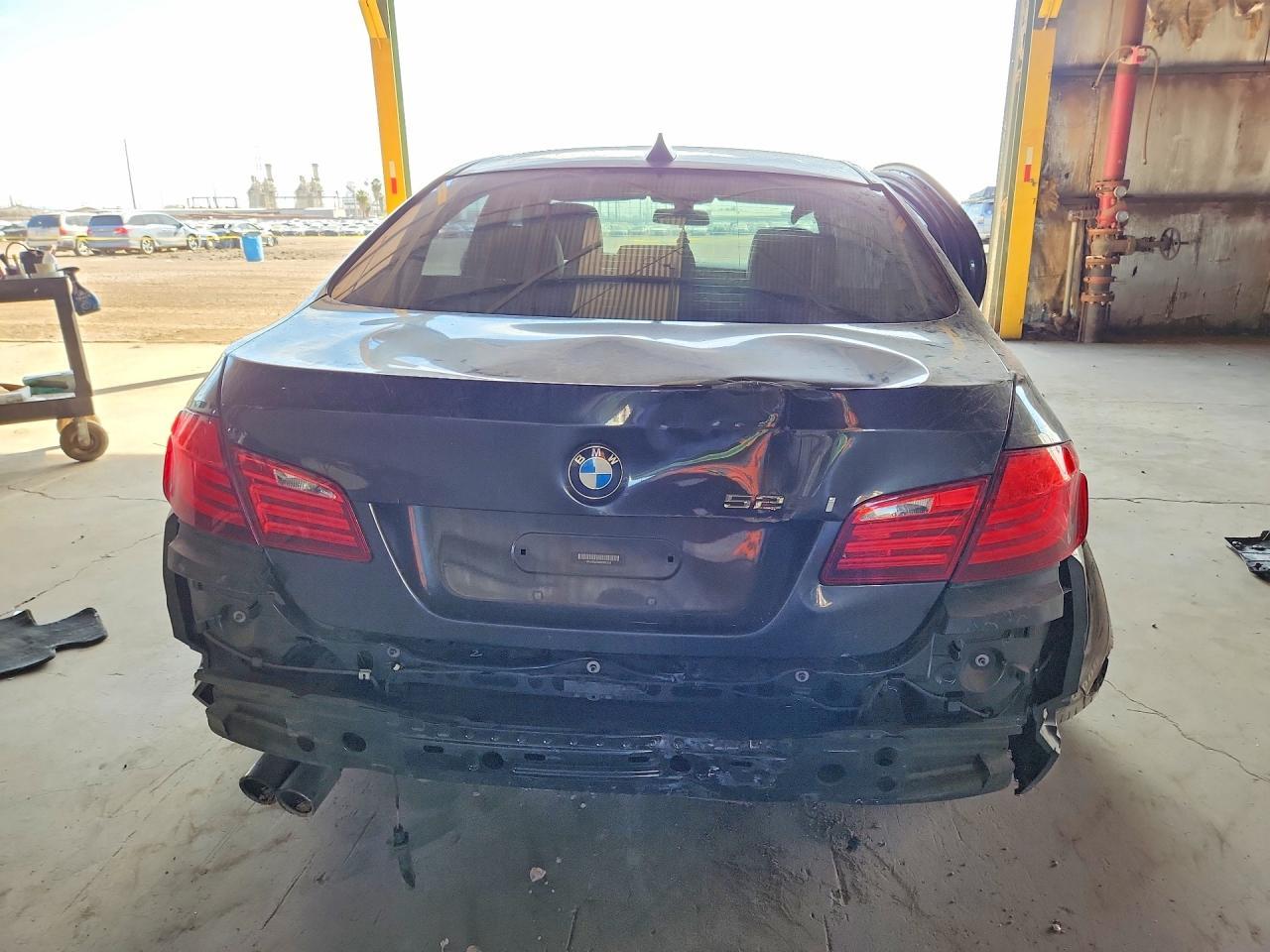 2013 BMW 528 I - Фото 6