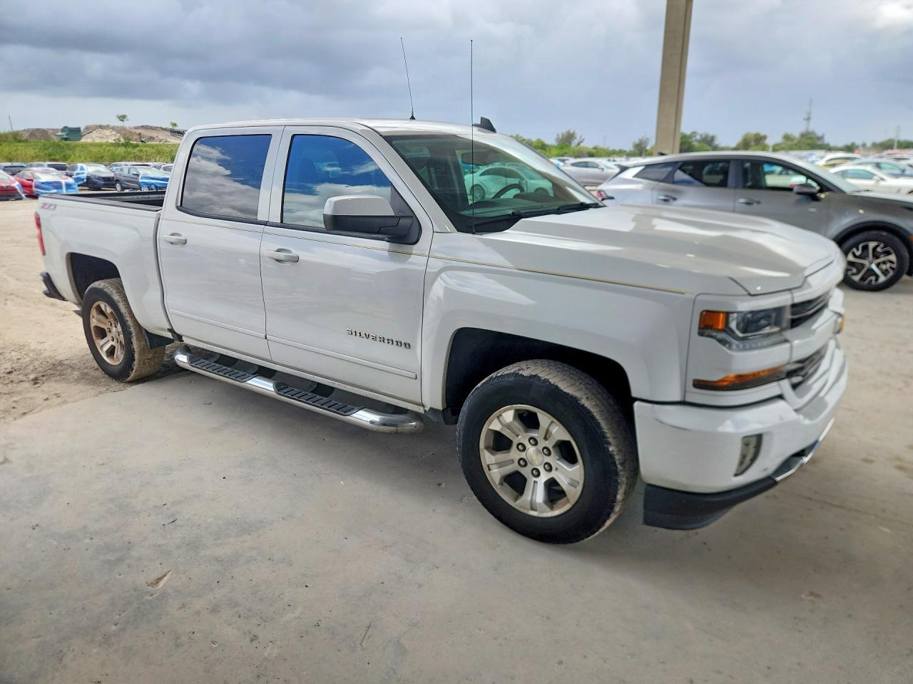 2017 Chevrolet Silverado K1500 Lt - Фото 4