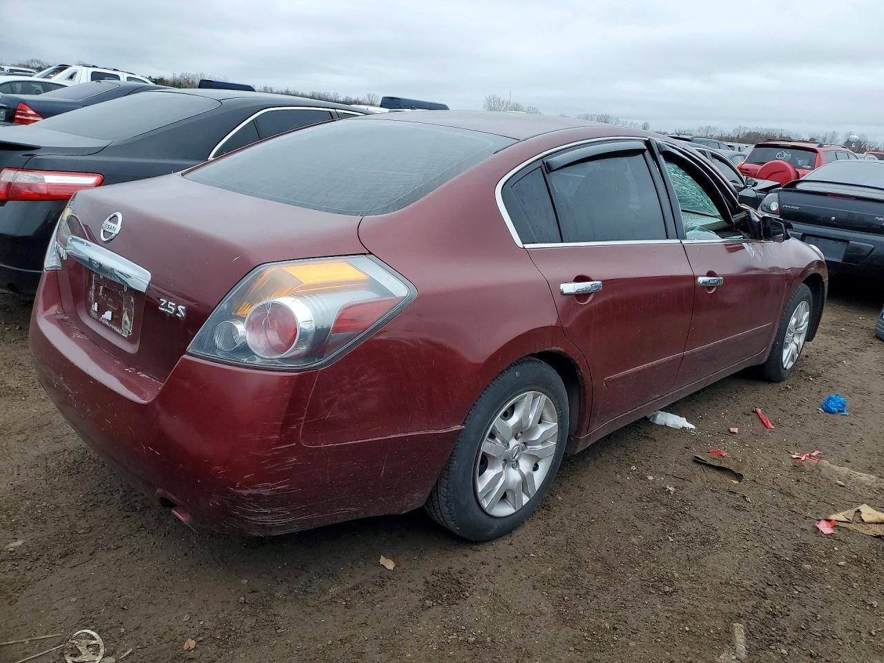 2012 Nissan Altima 2.5 - Image 3