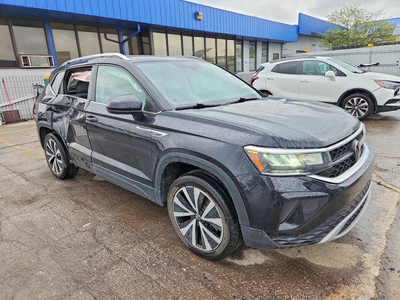 2022 Volkswagen Taos Se Iq Drive - Image 4