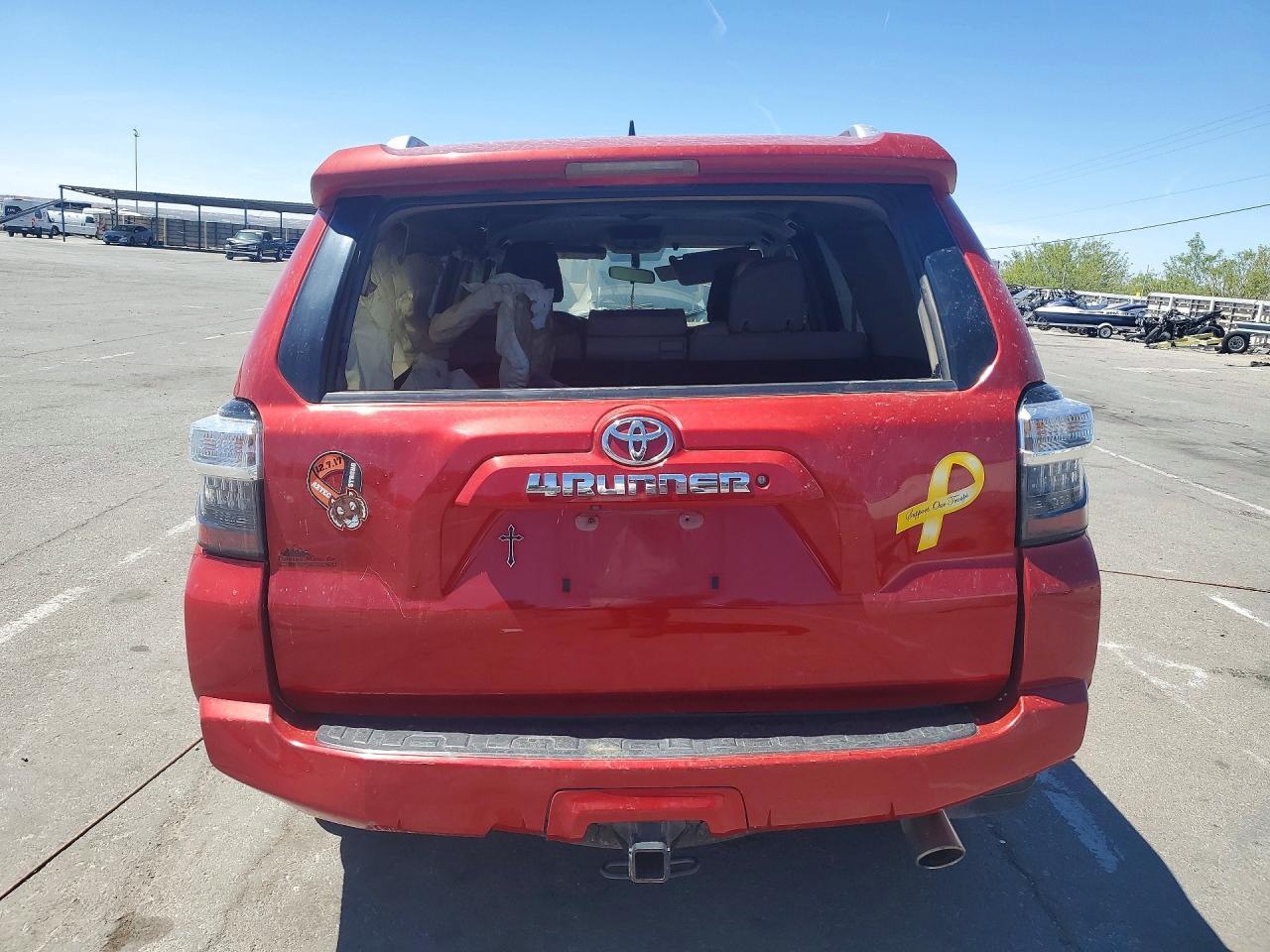 2017 Toyota 4Runner Sr5 - Фото 6