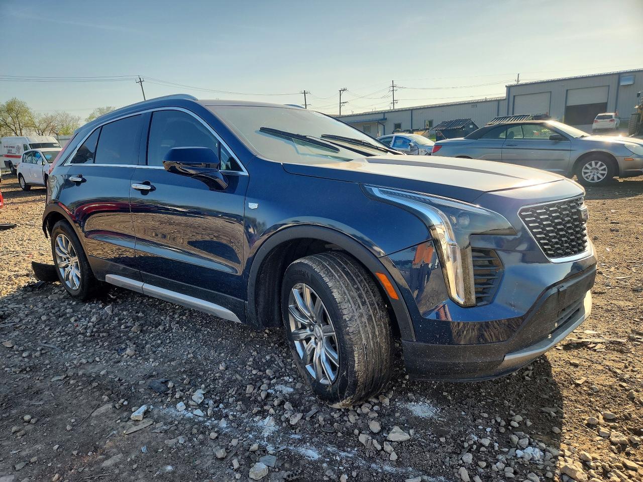 2019 Cadillac Xt4 Premium Luxury - Image 4