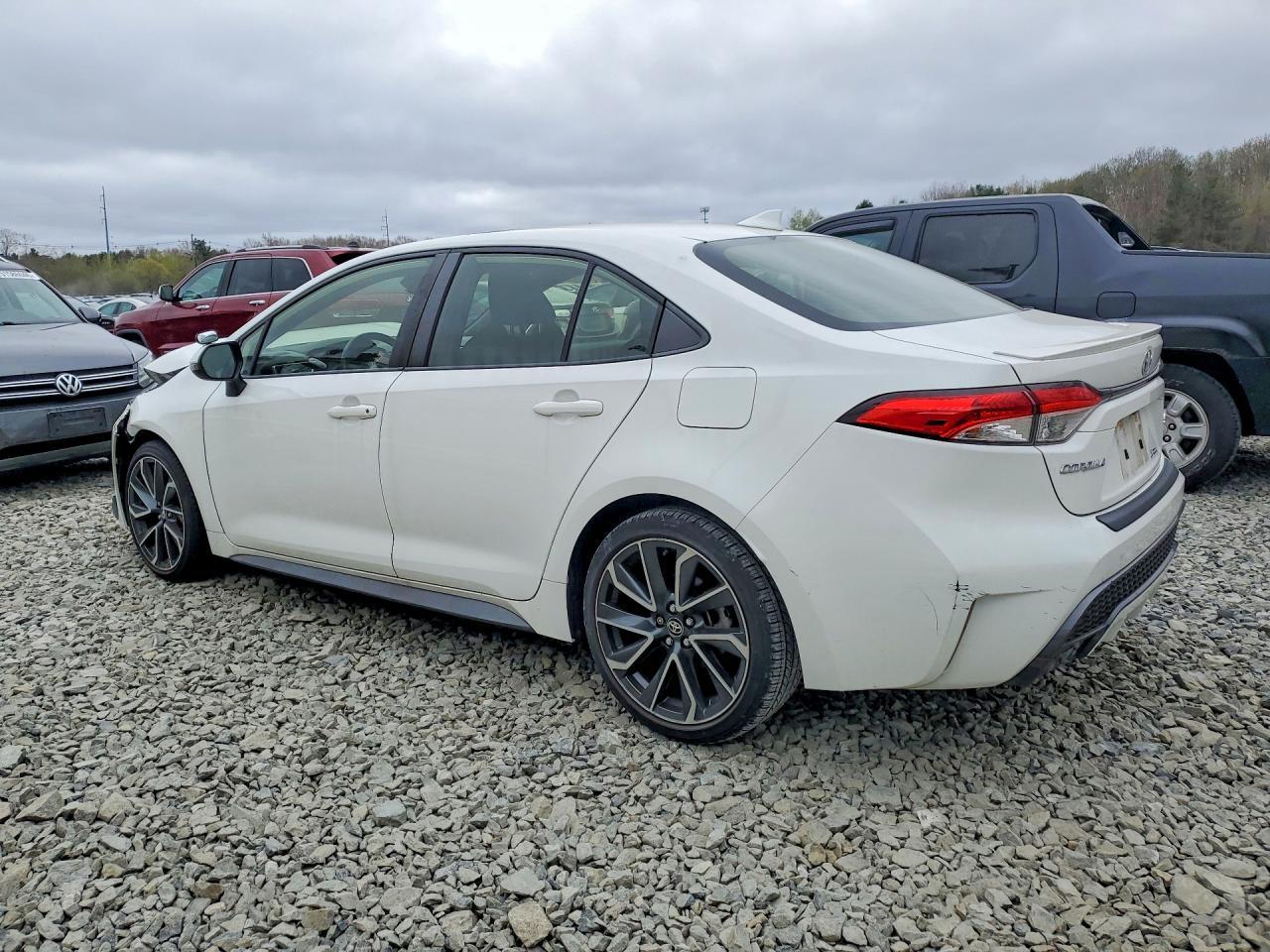 2021 Toyota Corolla Se - Фото 2