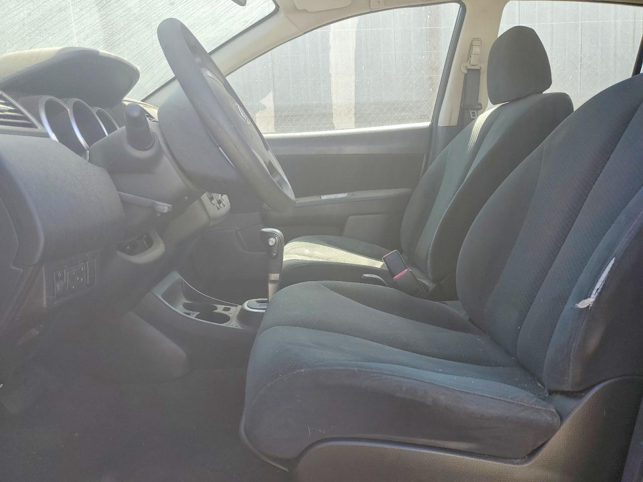 2011 Nissan Versa 1.8 S - Фото 7