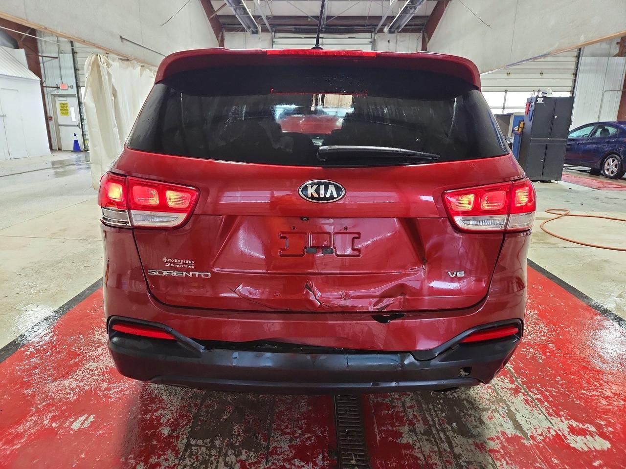 2016 Kia Sorento Lx V6 - Image 6