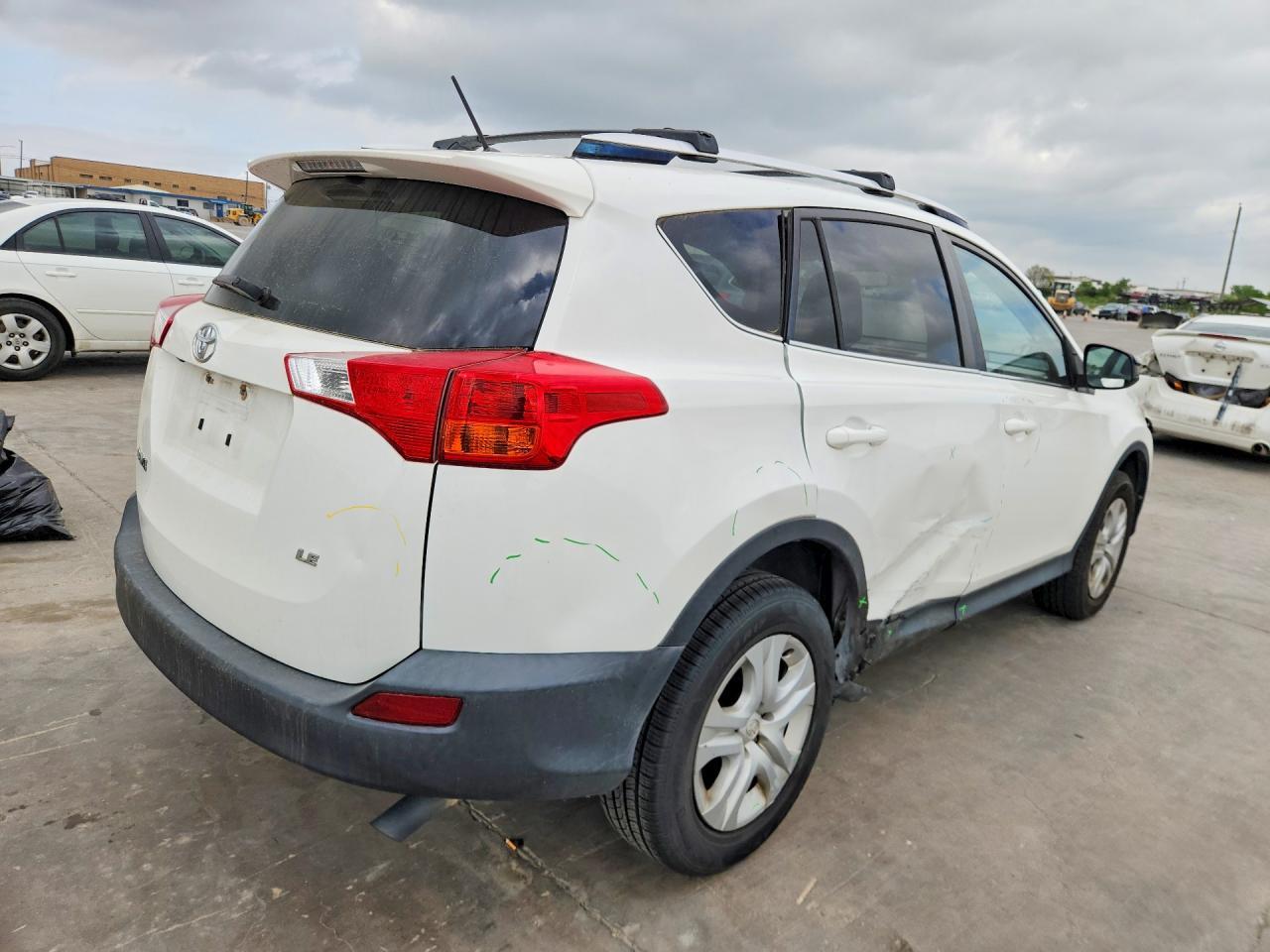 2014 Toyota Rav4 Le - Фото 3