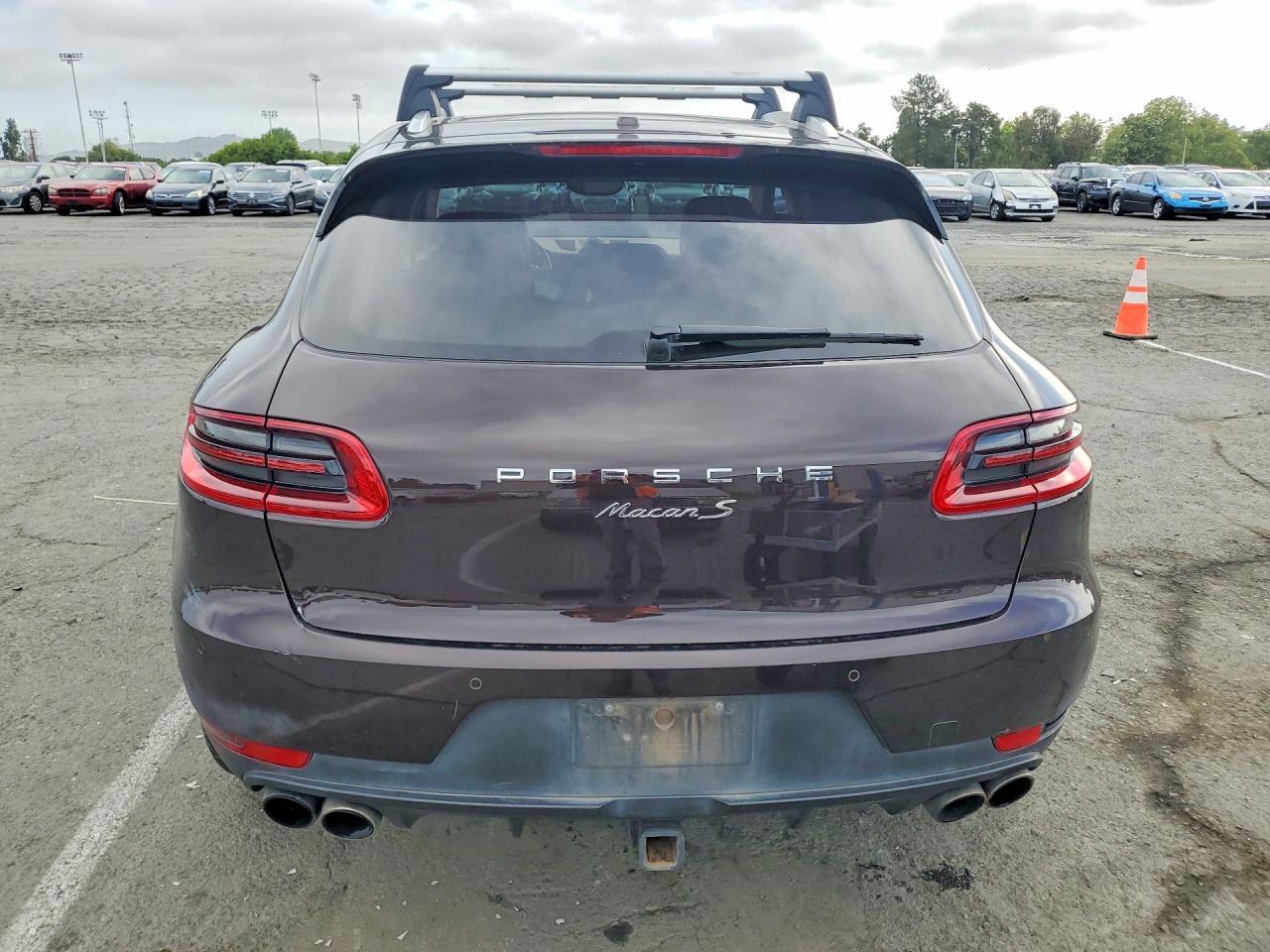 2017 Porsche Macan S - Image 6