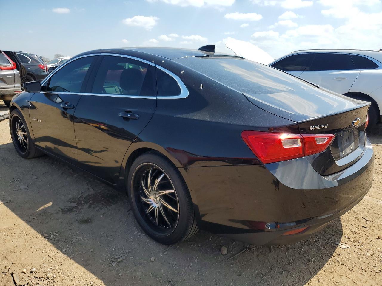 2016 Chevrolet Malibu Ls - Фото 2