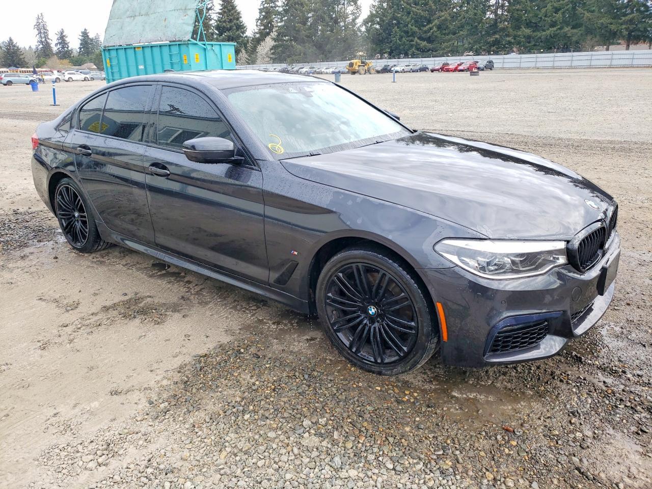 2020 BMW 530E - Image 4