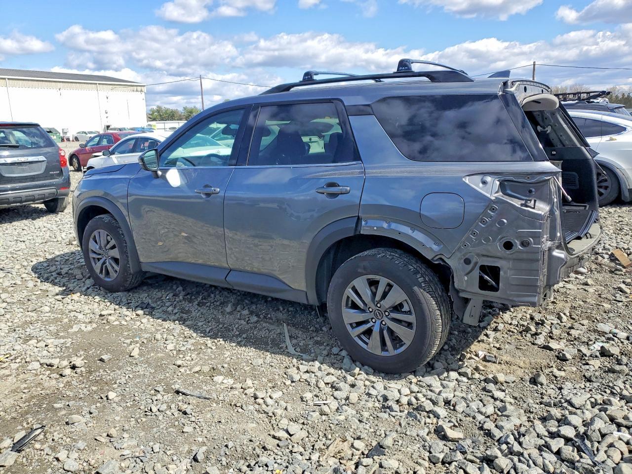 2024 Nissan Pathfinder Sv - Фото 2
