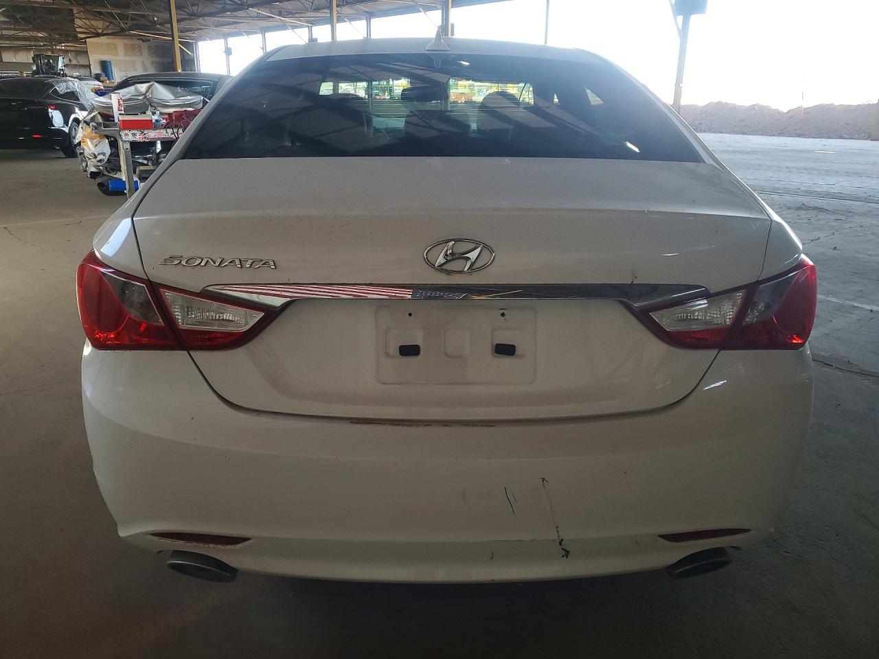 2012 Hyundai Sonata Se - Image 6