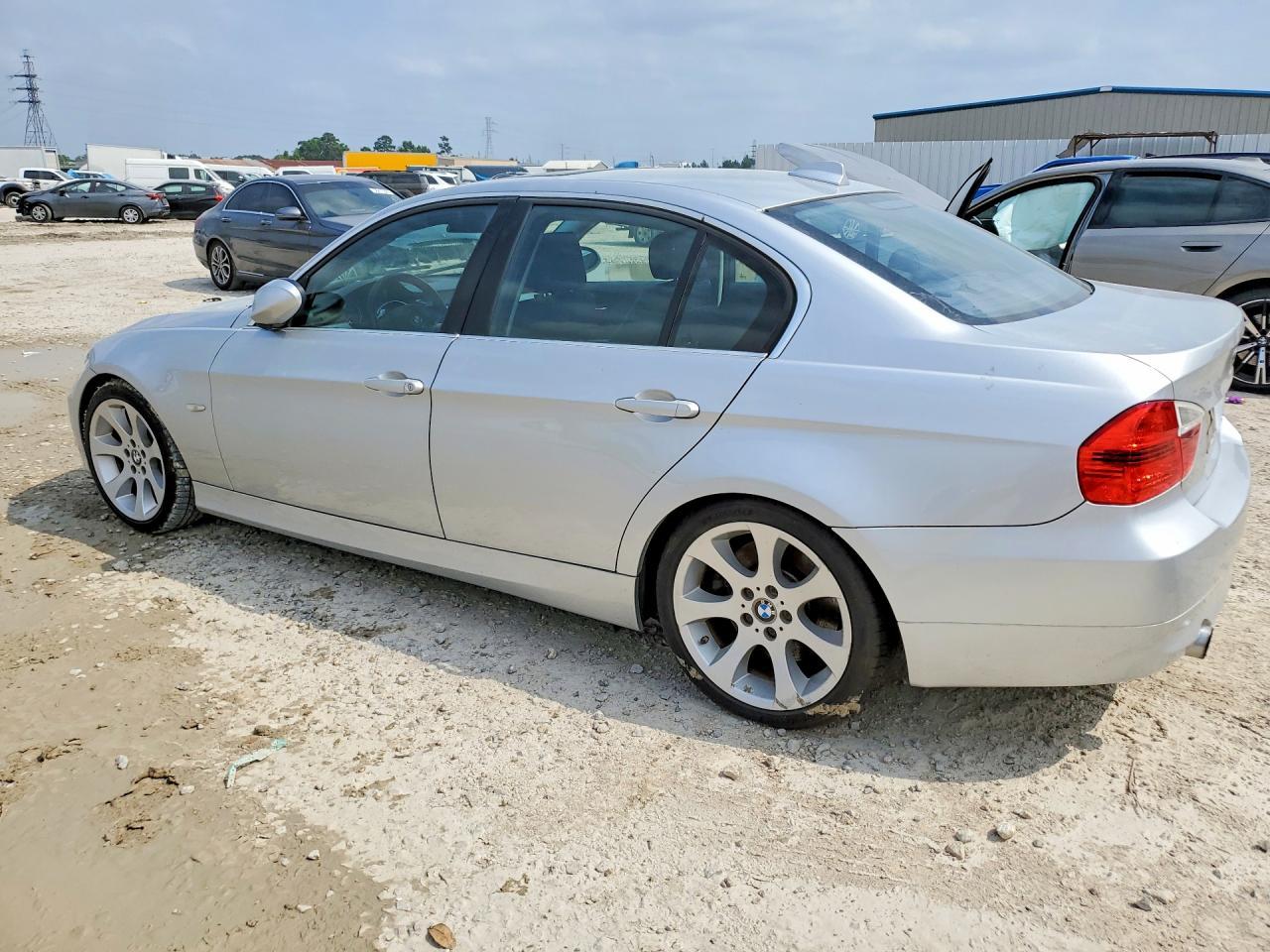 2008 BMW 335 I - Фото 2