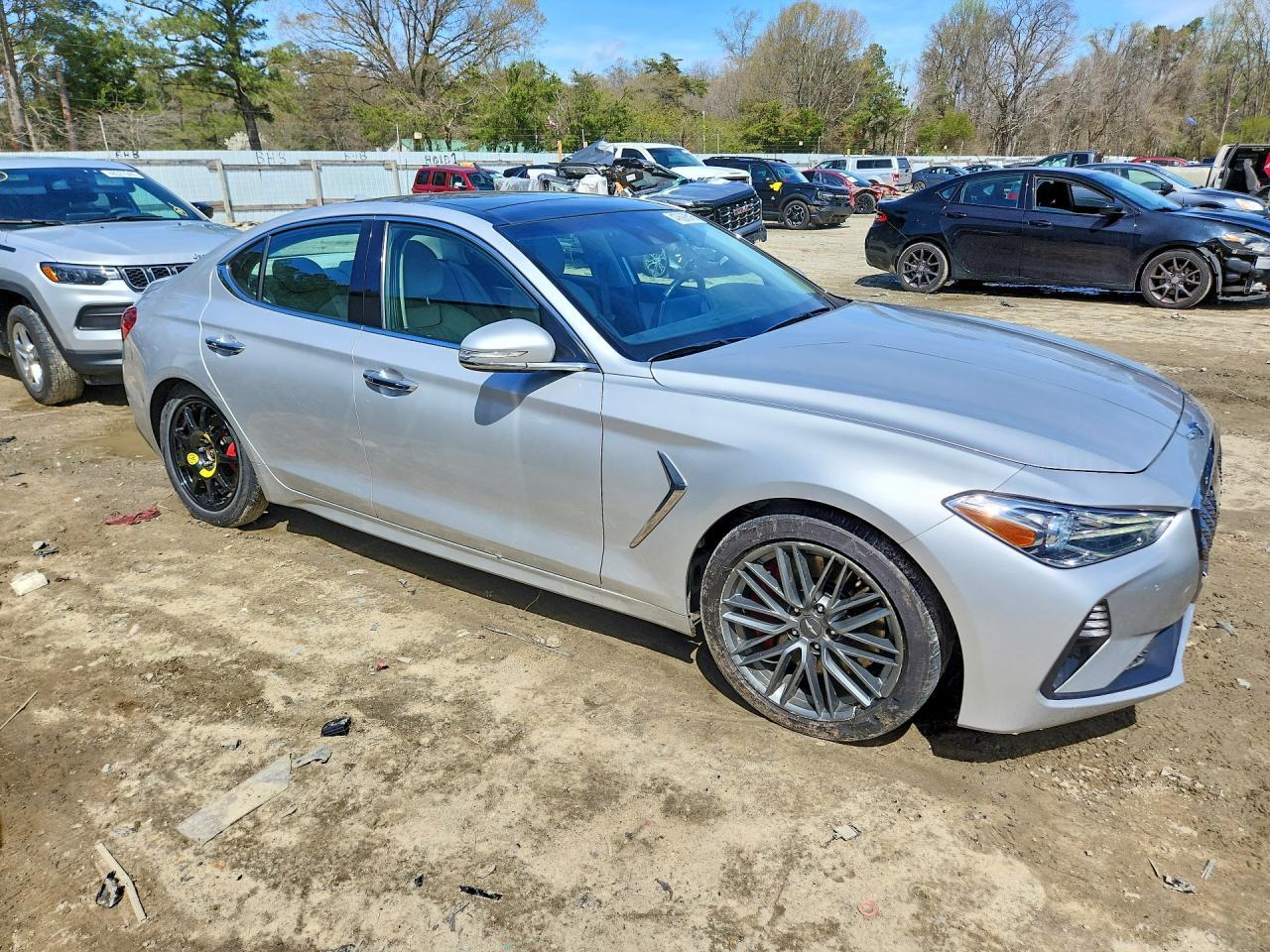2019 Genesis G70 3.3T Advanced - Image 4
