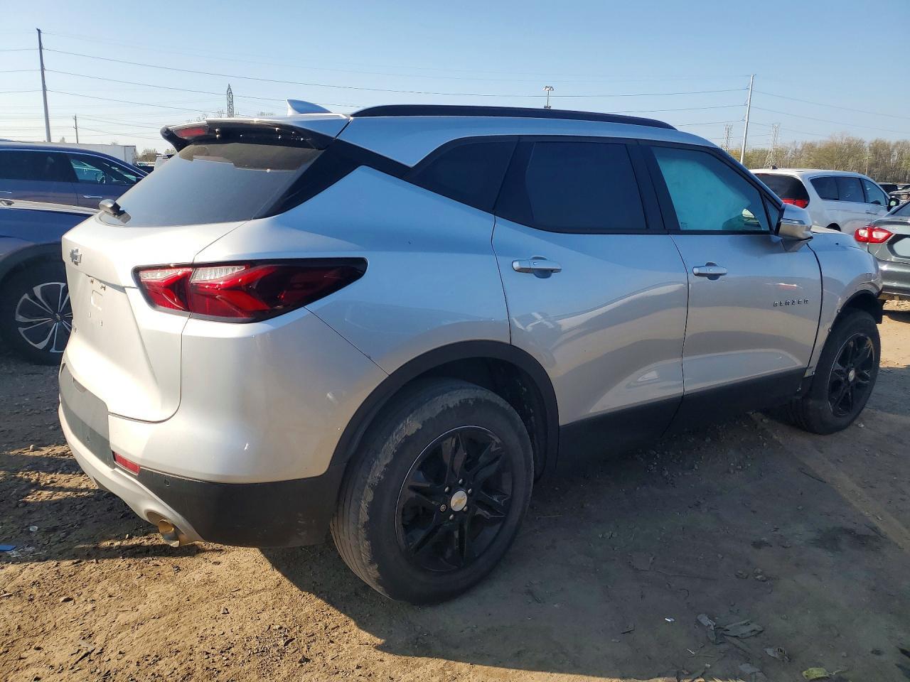2021 Chevrolet Blazer 2Lt - Фото 3