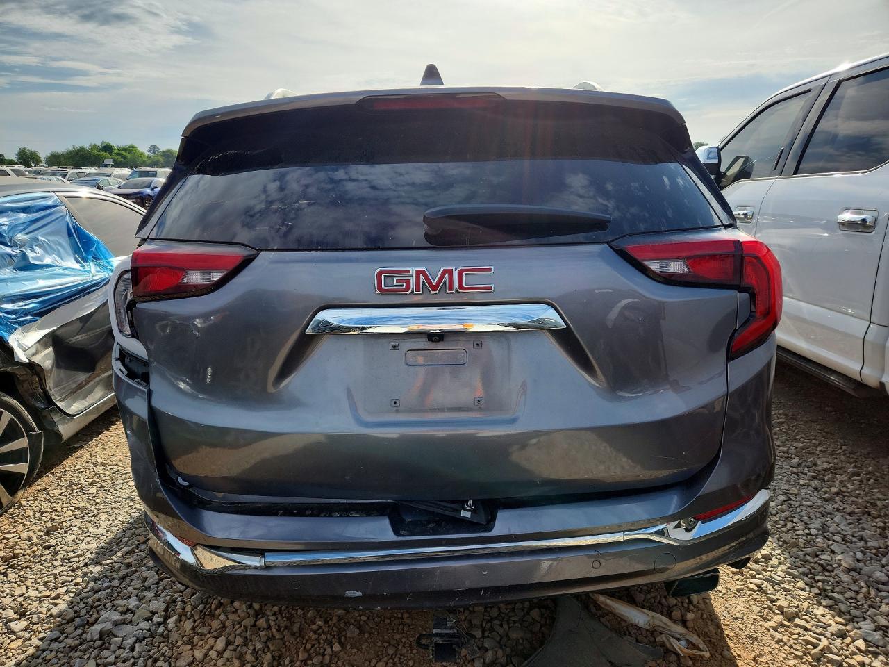 2020 GMC Terrain Denali - Фото 6