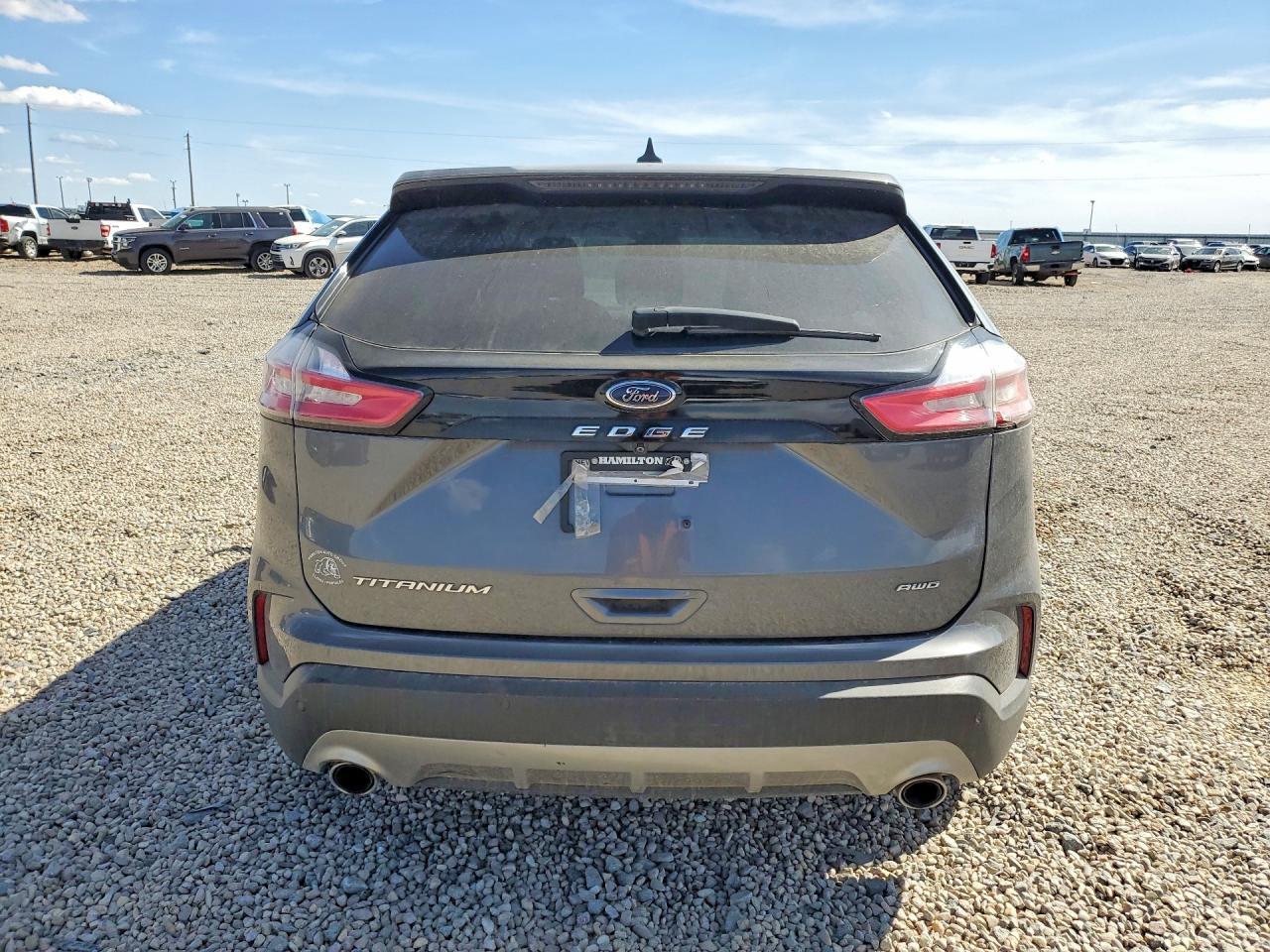 2022 Ford Edge Titanium - Image 6