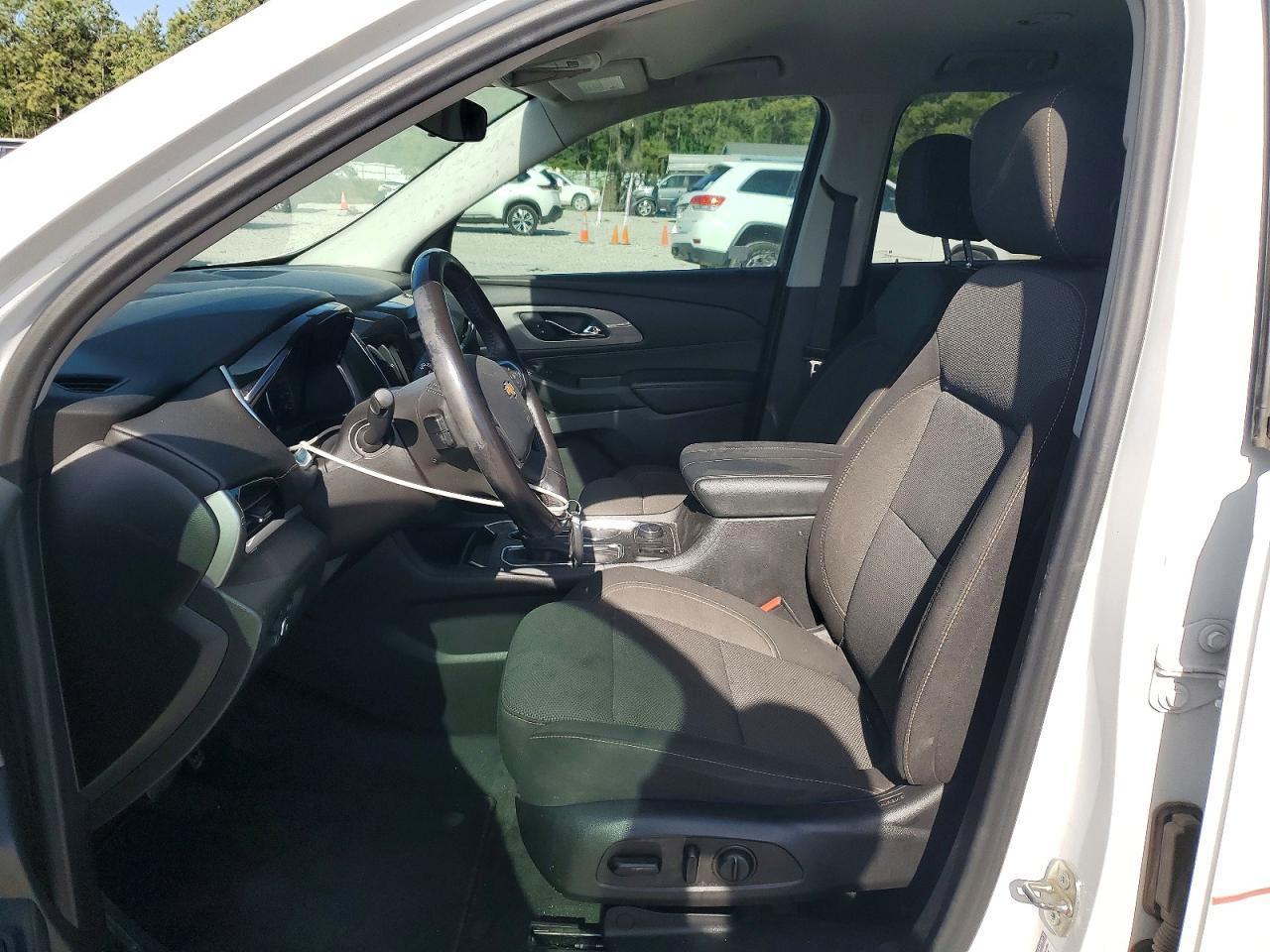 2020 Chevrolet Traverse Lt - Фото 7