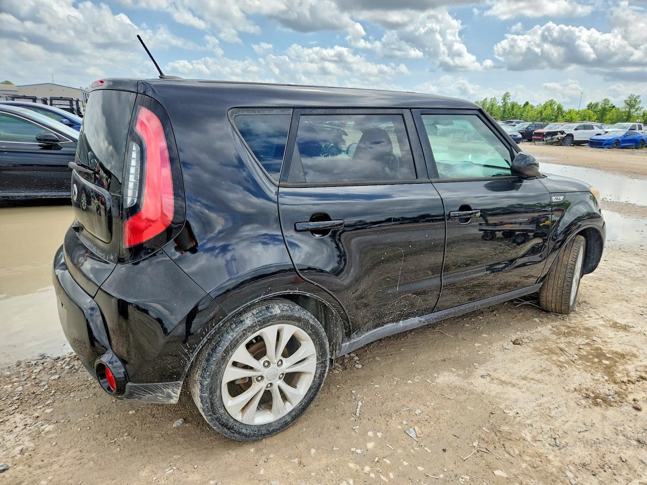 2016 Kia Soul + - Image 3