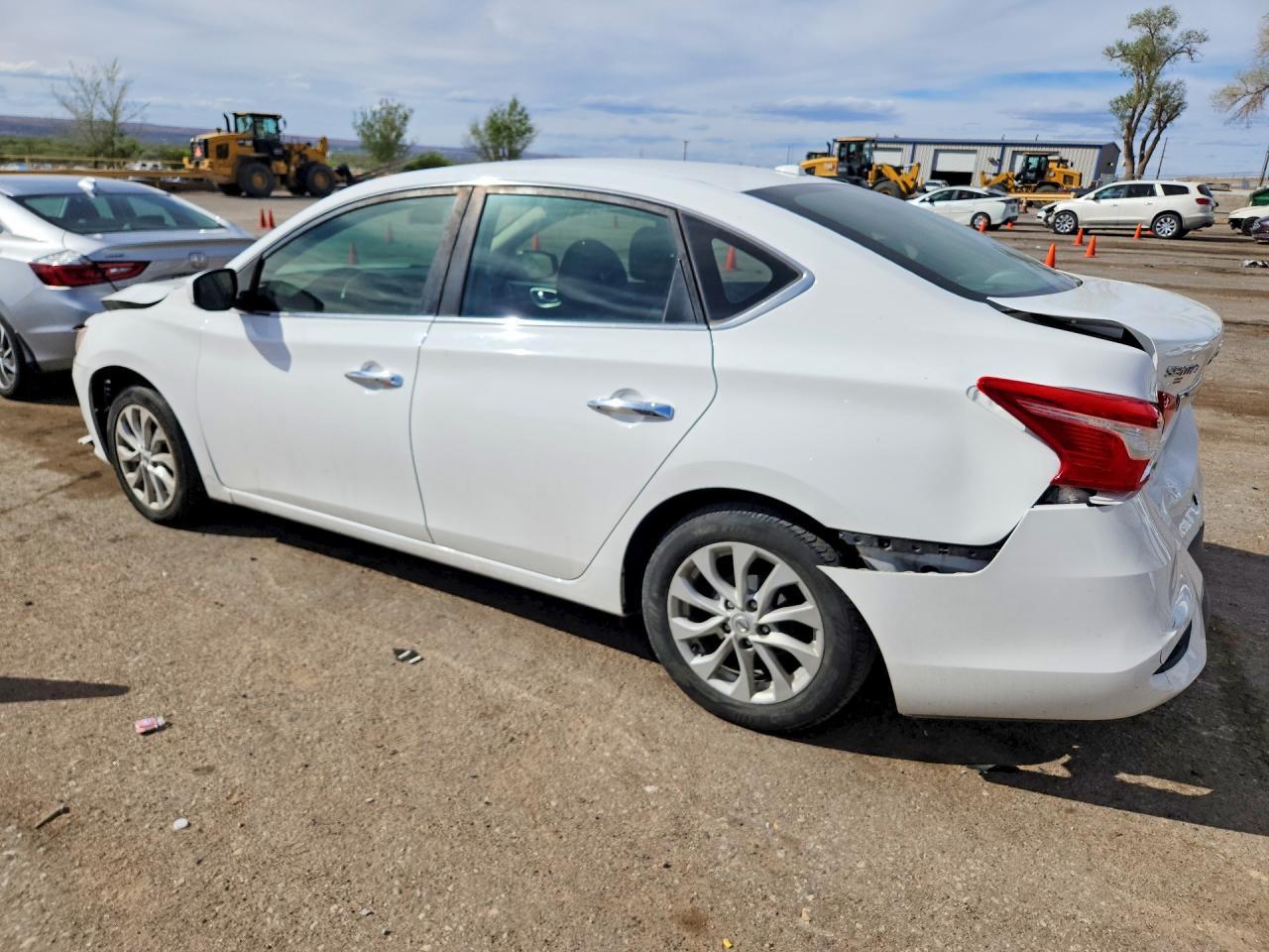 2019 Nissan Sentra Sv - Image 2