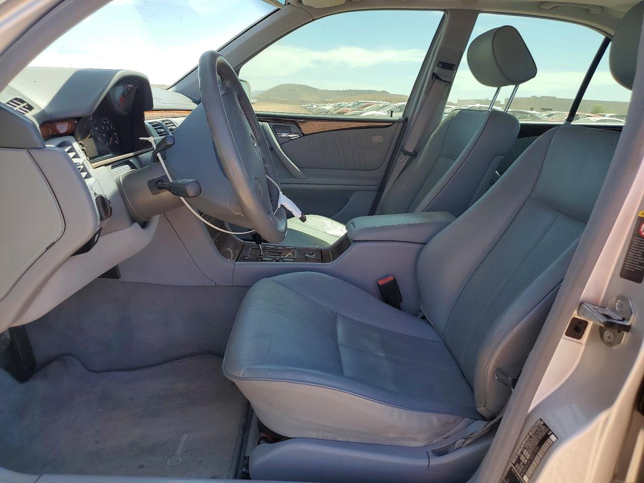2001 Mercedes-Benz E 430 - Image 7