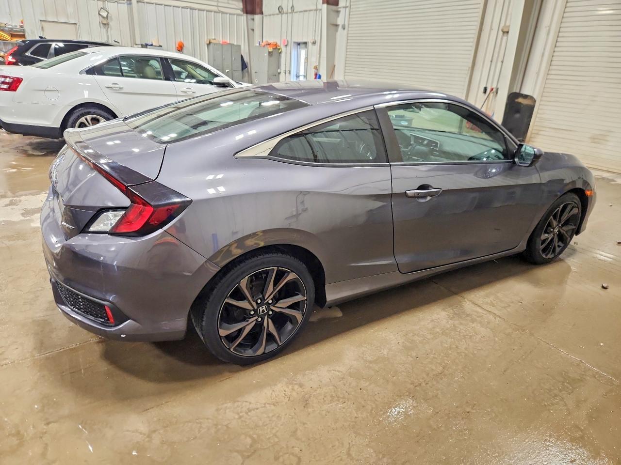 2019 Honda Civic Sport - Image 3