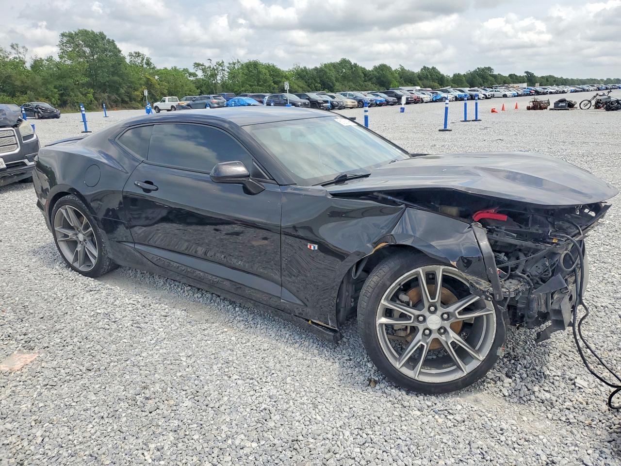 2019 Chevrolet Camaro Ls - Фото 4