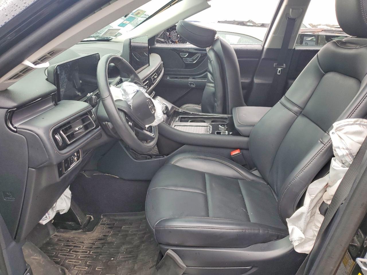 2025 Lincoln Aviator - Image 7