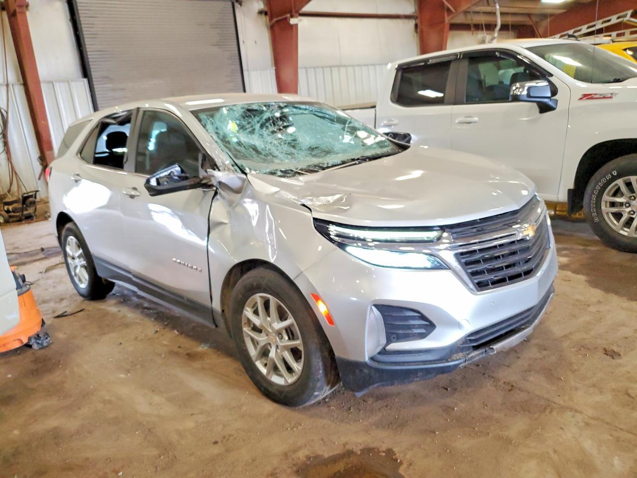 2022 Chevrolet Equinox Lt - Image 4