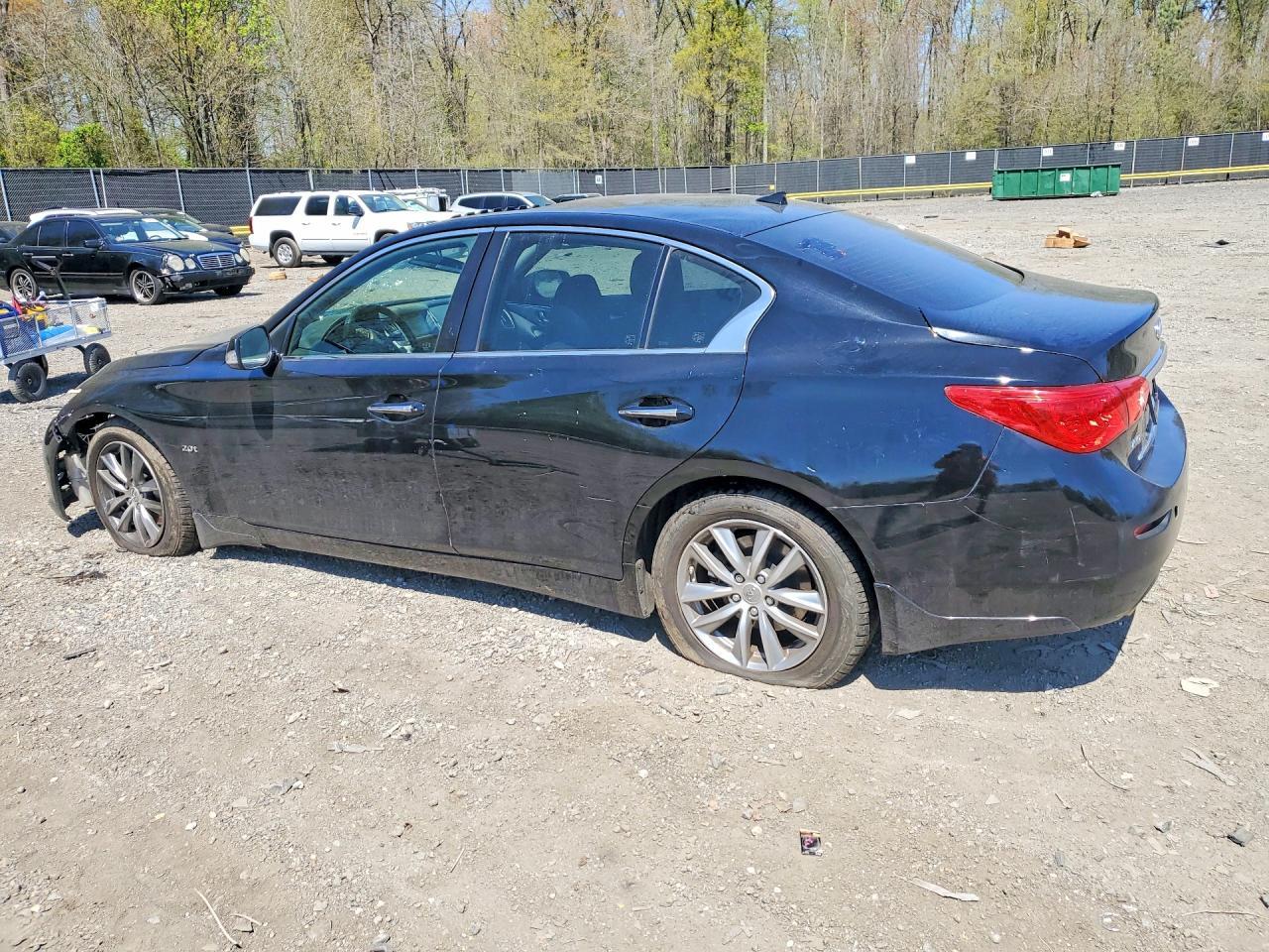 2016 Infiniti Q50 2.0T Premium - Image 2